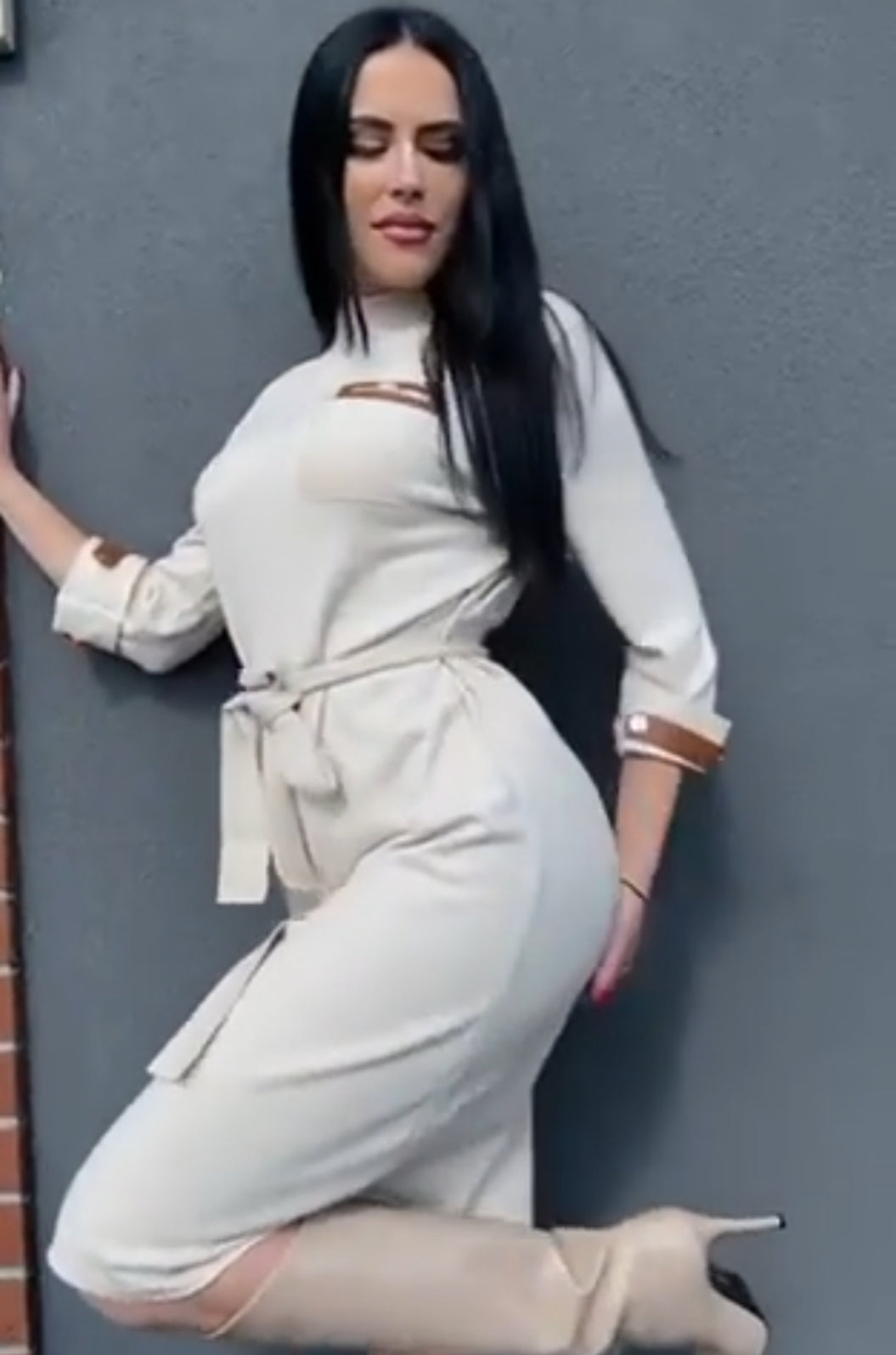 Women's Cream Midi Jumper Dress