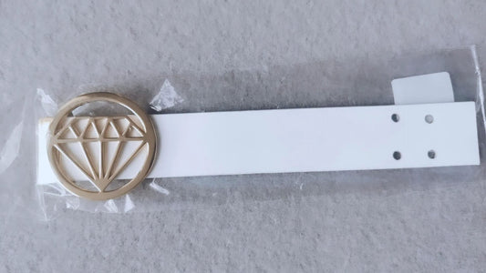 Colibra Diamond Design Leather Bracelet 24 CT Gold Pleated