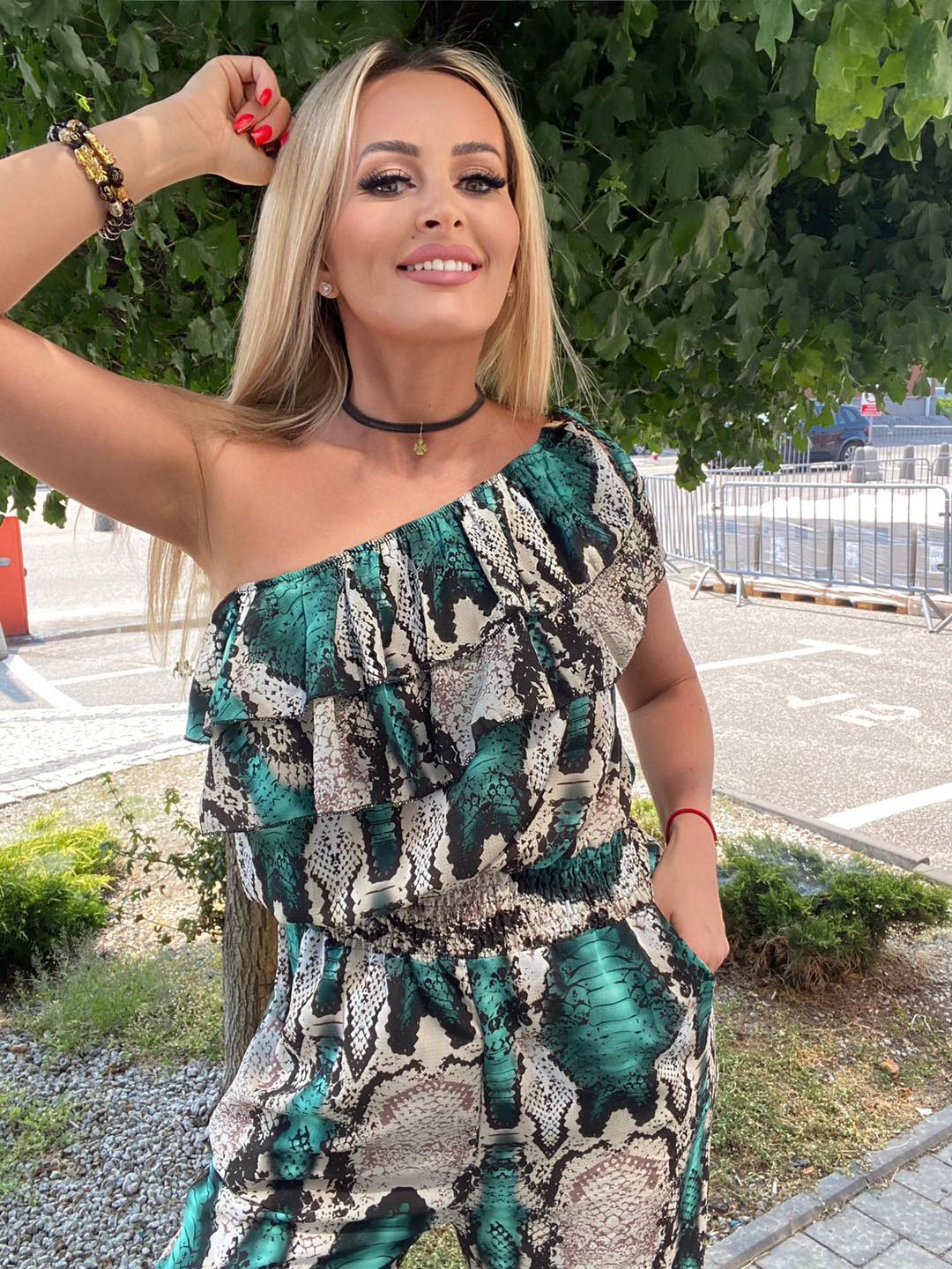 Green Snake Print Off Shoulder Jumpsuit One Size