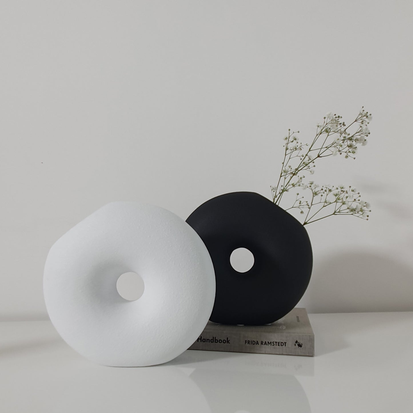 Ceramic modern monochrome black vase